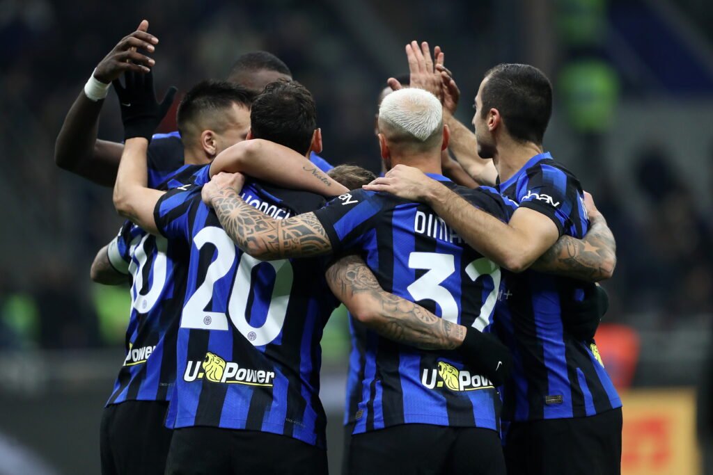 Inter won against Frosinone and confirmed their lead in Serie A with Juventus two points behind and Milan minus 8.Napoli lost badly at home against Empoli. Derby d'Italia ends with draw