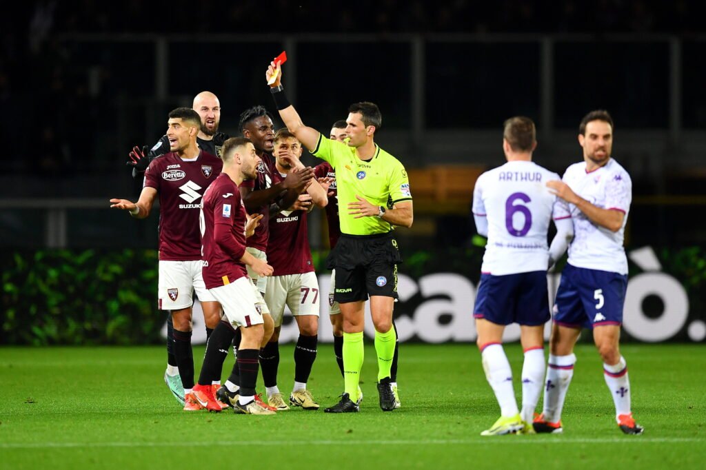 Serie A: Salernitana-Udinese 1-1, Monza-Roma 1-4 and Torino-Fiorentina 0-0. Roma continue to dream of the Champions League. First point for Liverani