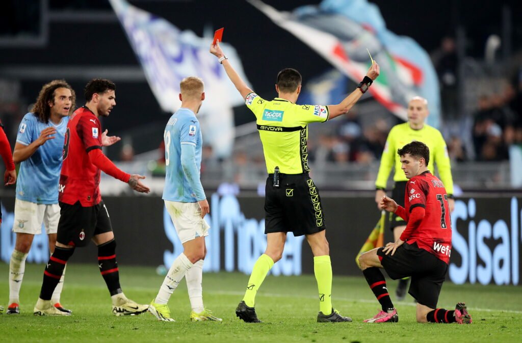 Milan won in Rome against Lazio in a match in which nervousness was the main factor, thanks to a goal in the final period by Okafor, came on in the second half