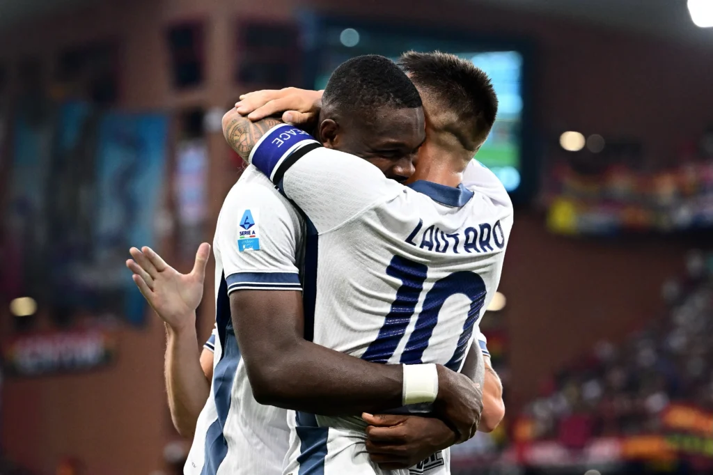 Inter did not go beyond a draw against Genoa; a victory that eluded them within minutes due to a penalty caused by a naive hand touch by Bisseck.