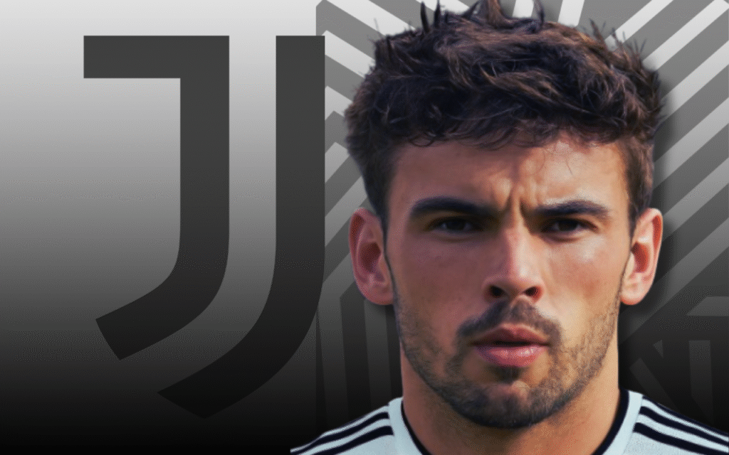 O'Riley con la maglia della juventus